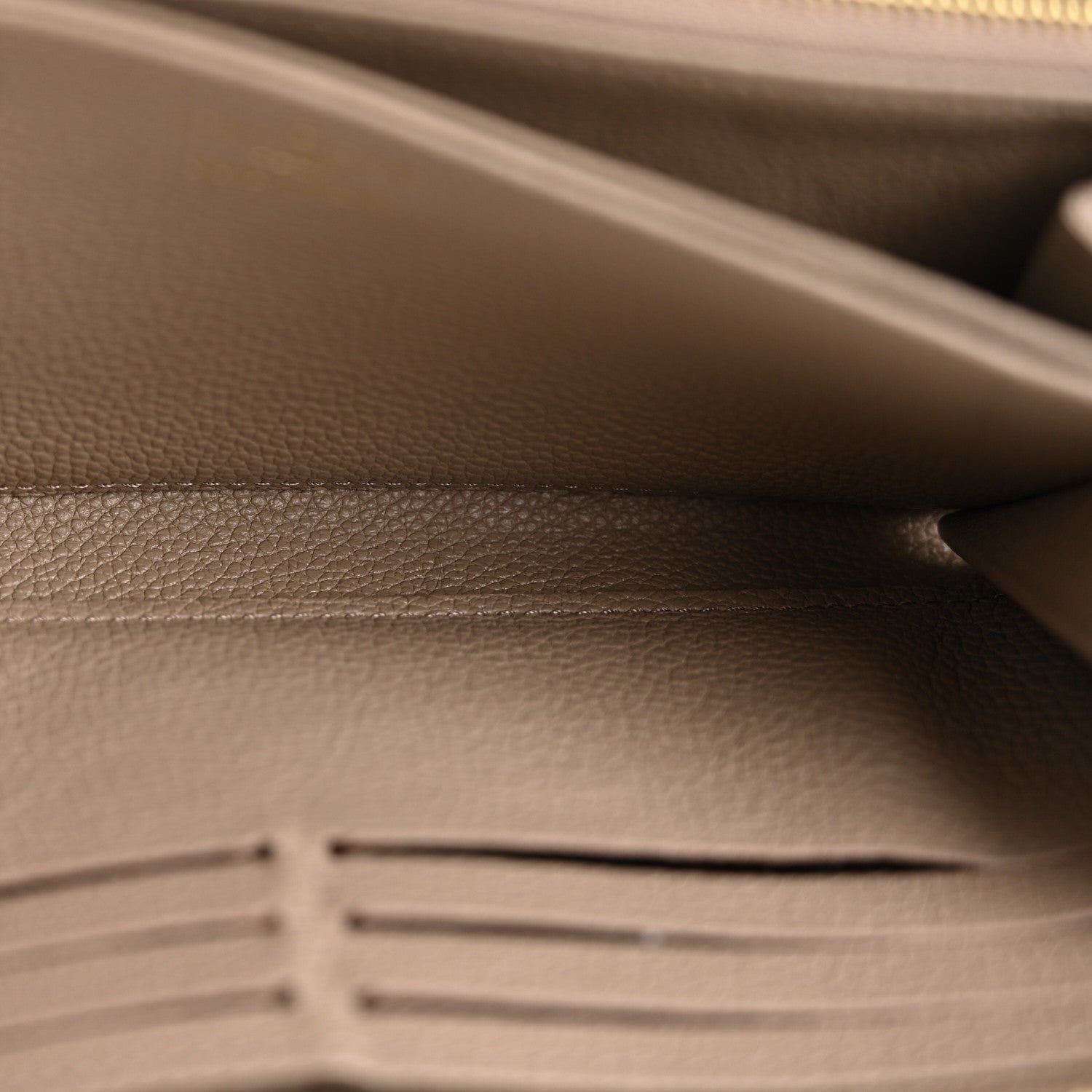 Louis Vuitton Empreinte Monogram Giant Zippy Wallet Tourterelle Creme 5 of 10
