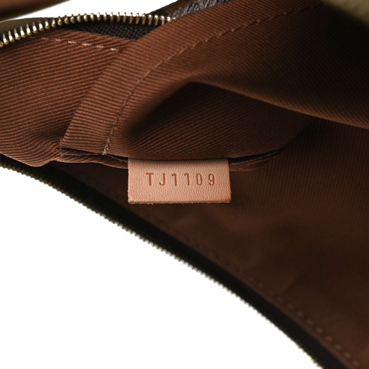 Louis Vuitton Monogram Etui Voyage MM Pouch 7 of 11