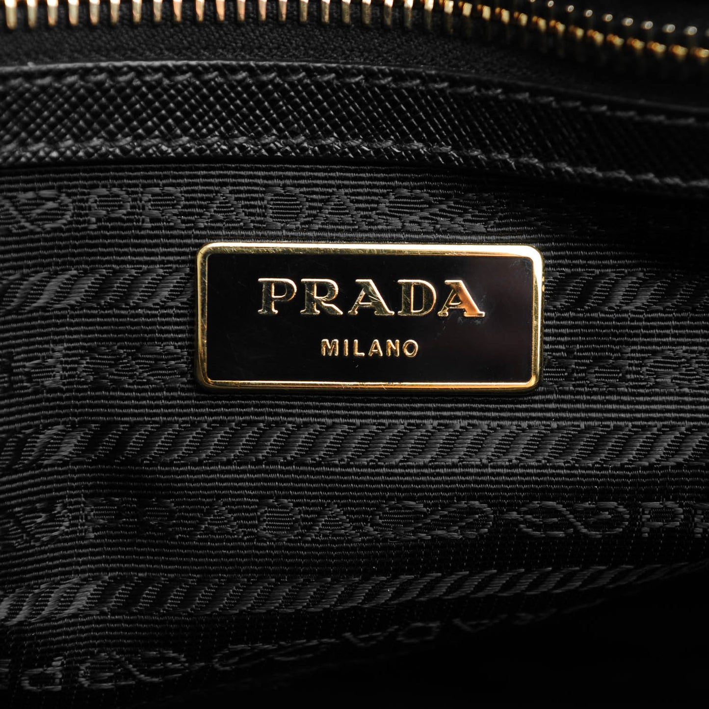 Saffiano Large Galleria Double Zip Tote Black