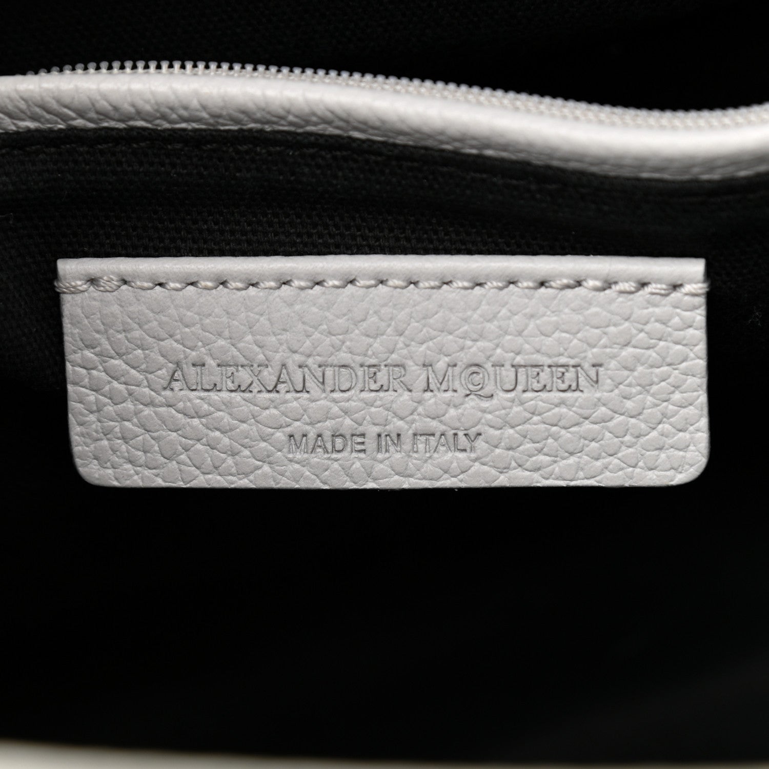 Alexander McQueen Pebbled Calfskin Small Skull Padlock Zip Around Tote Light Grey 6 of 13