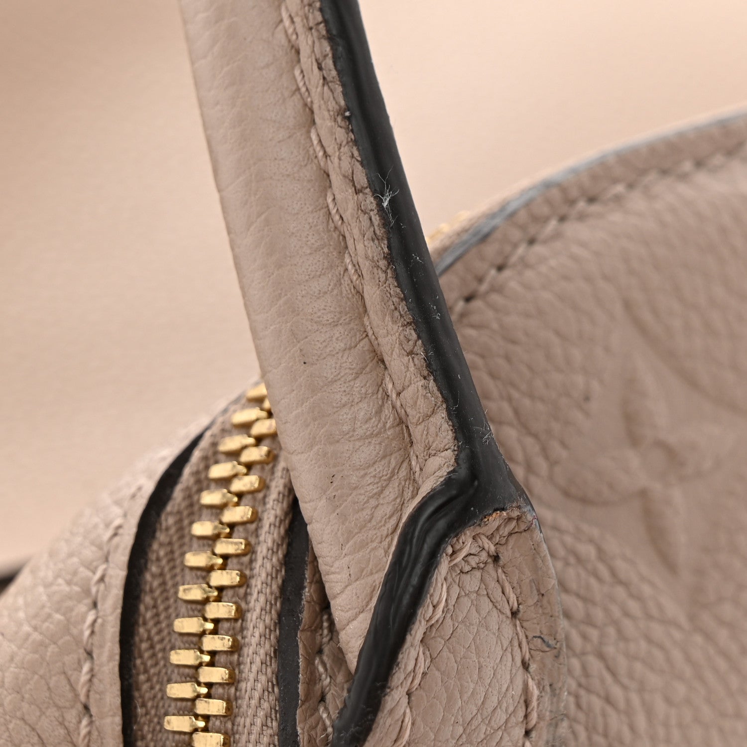 Louis Vuitton Empreinte Marais MM Tourterelle 12 of 14