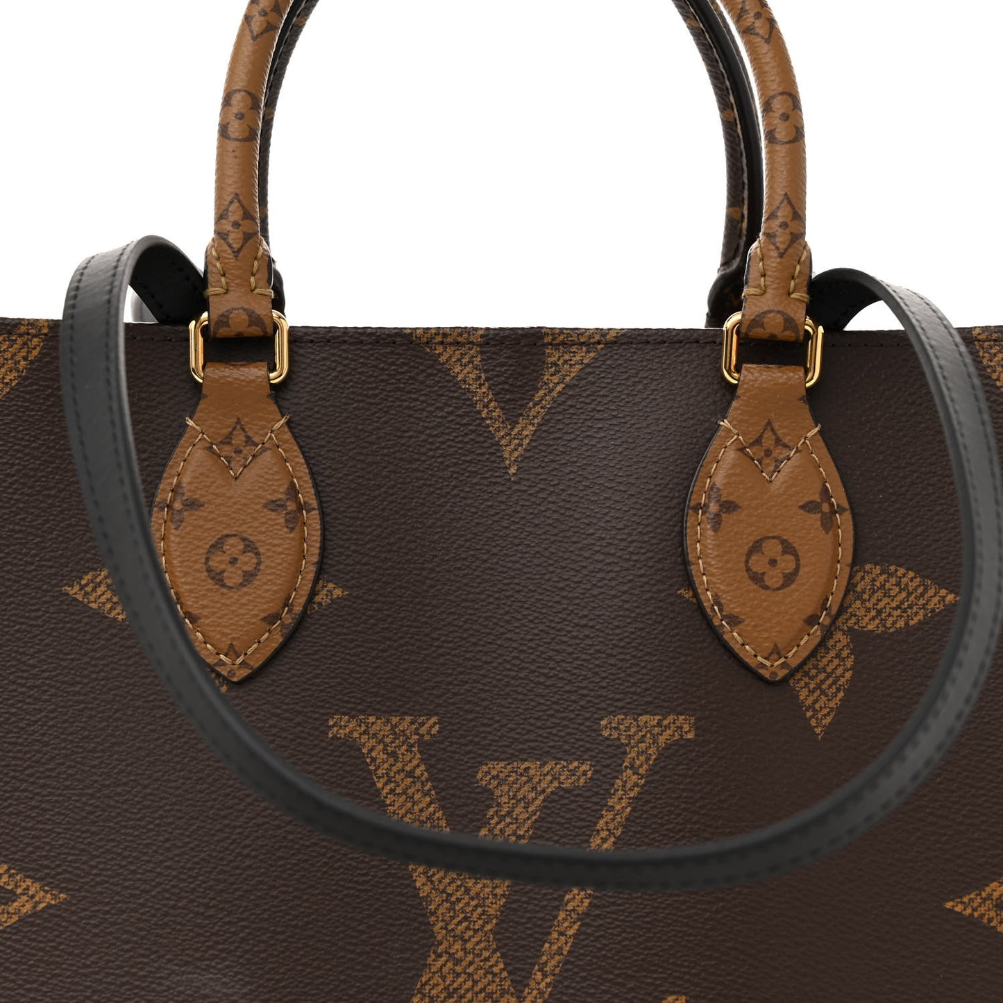 Reverse Monogram Giant Onthego MM