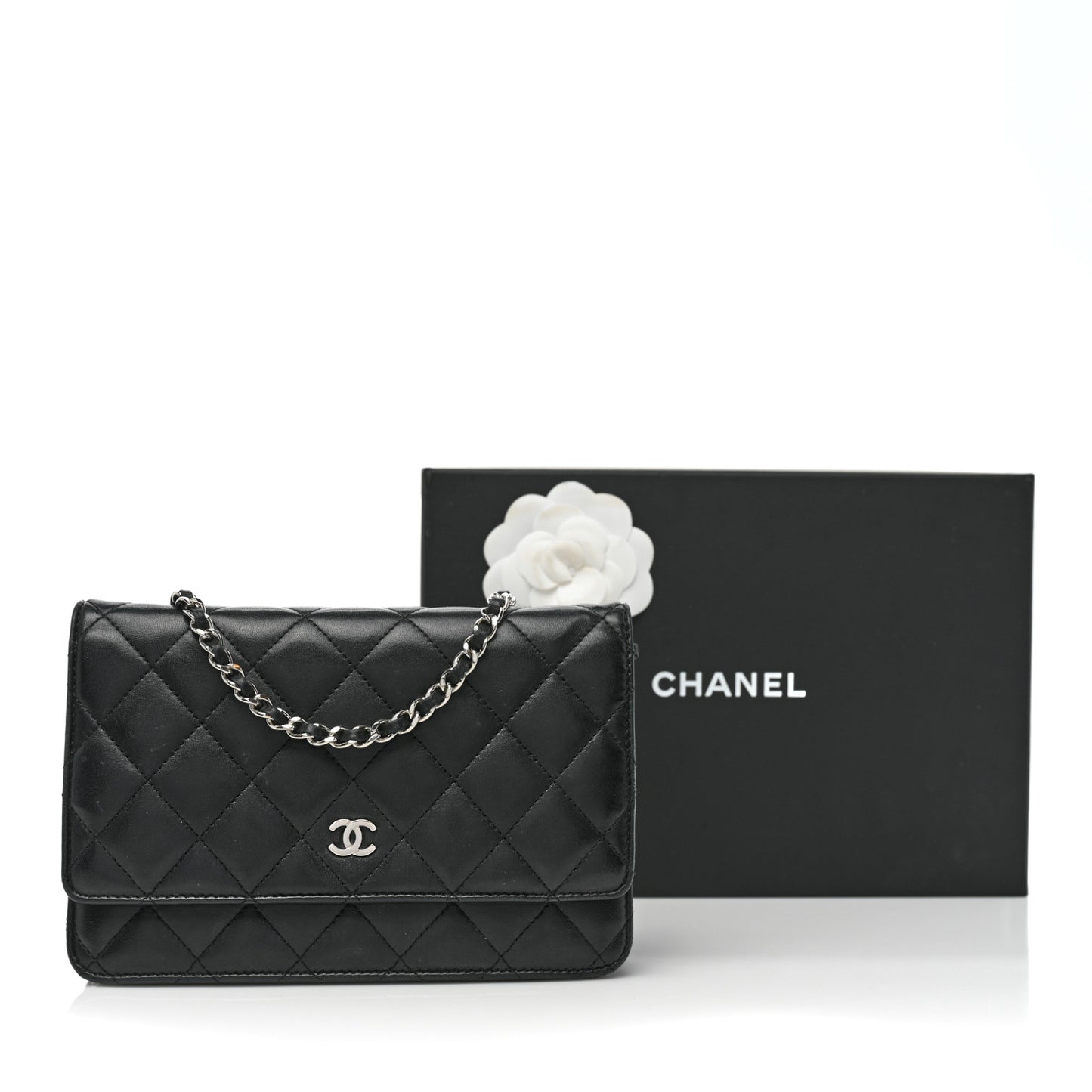 Lambskin Quilted Wallet On Chain WOC Black