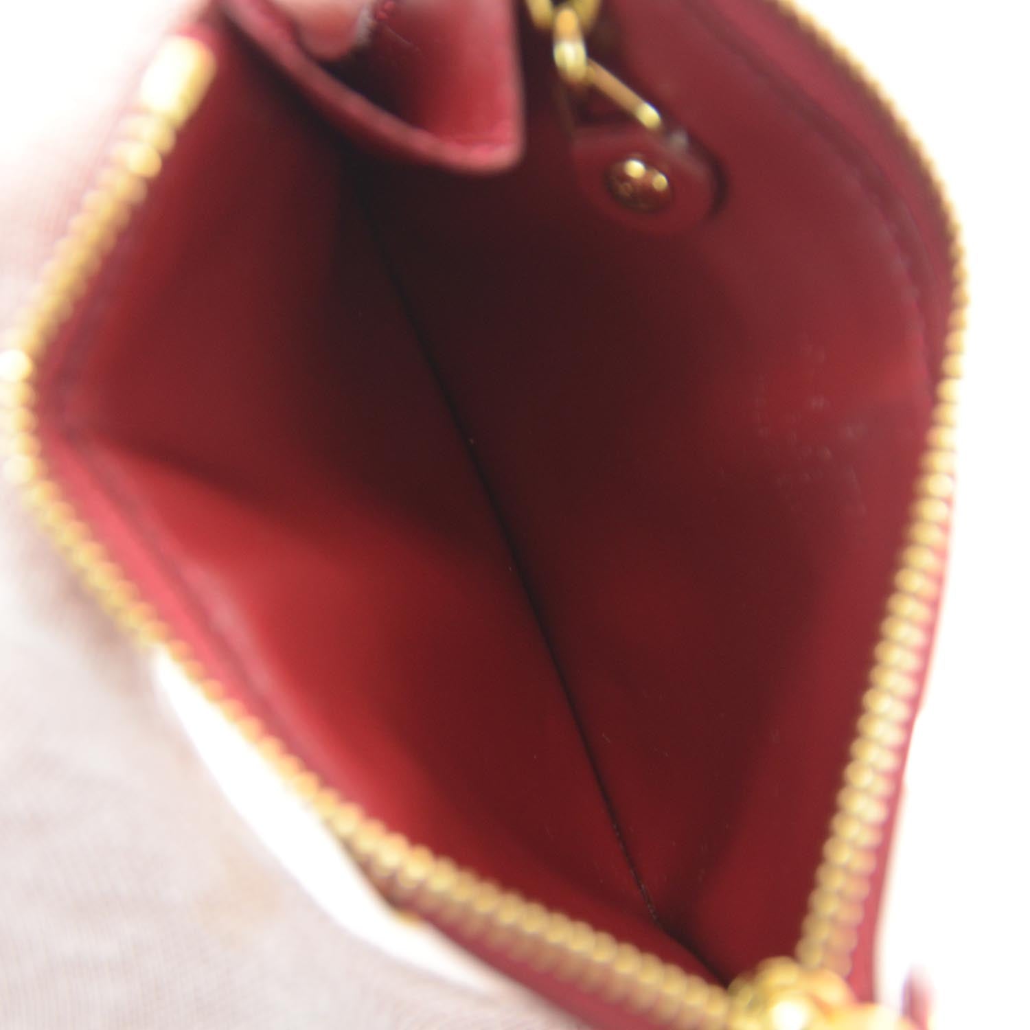 Louis Vuitton Vernis Key Pouch Pomme D'Amour 7 of 7