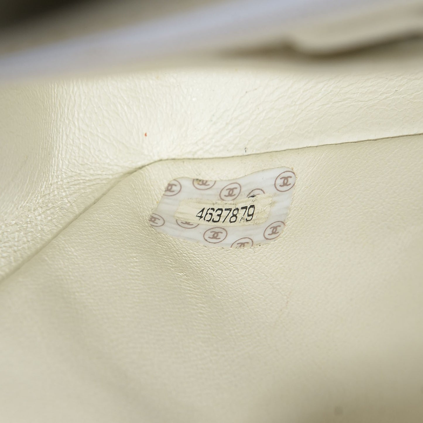 Lizard Quilted Small Flap White