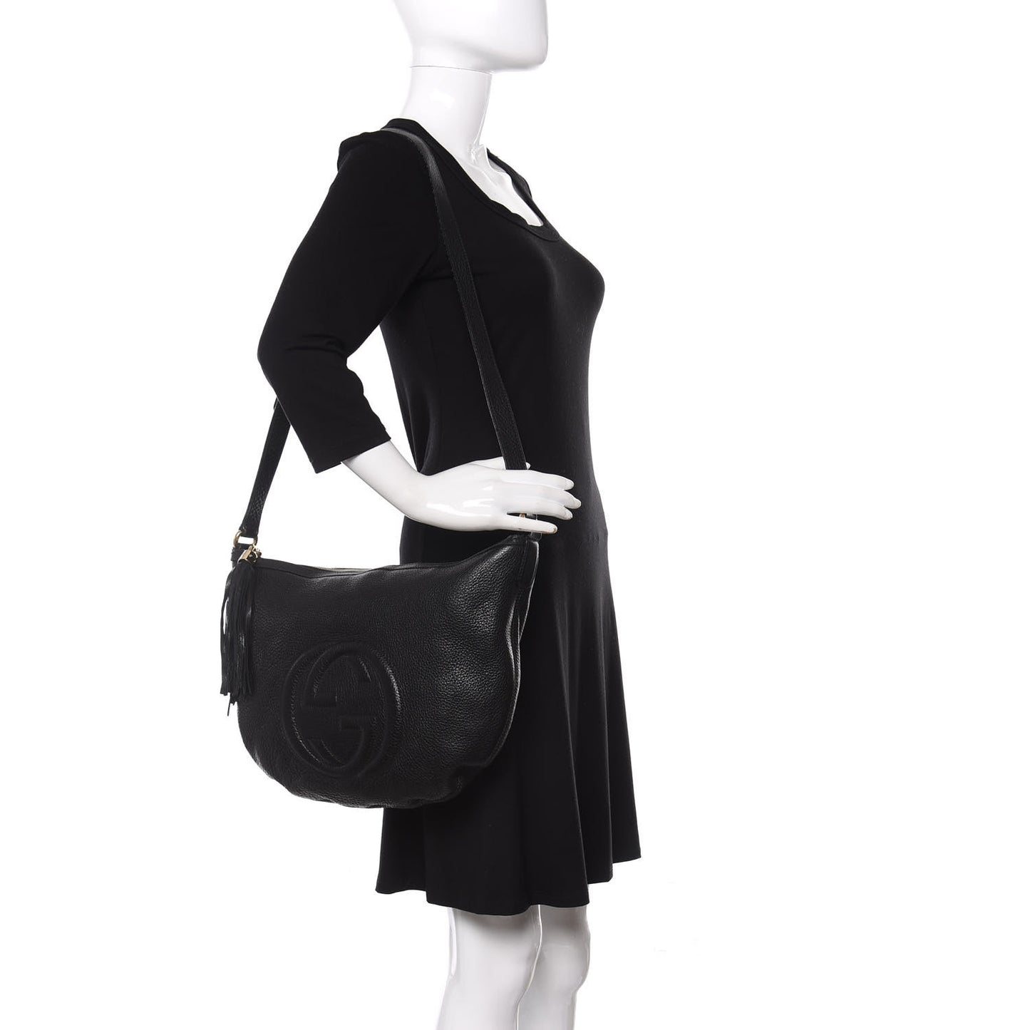 Pebbled Calfskin Medium Soho Hobo Black