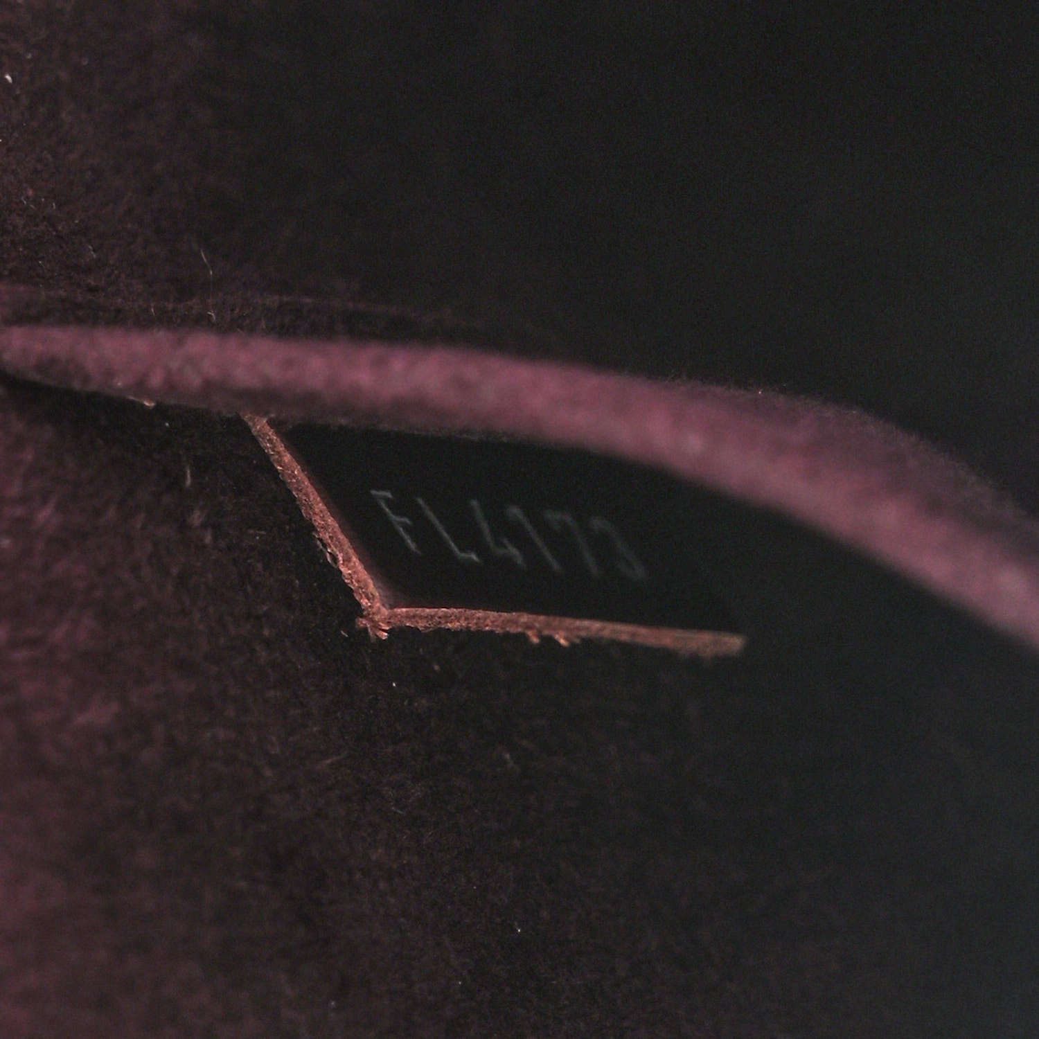 Louis Vuitton Epi Alma BB Quetsche 7 of 10