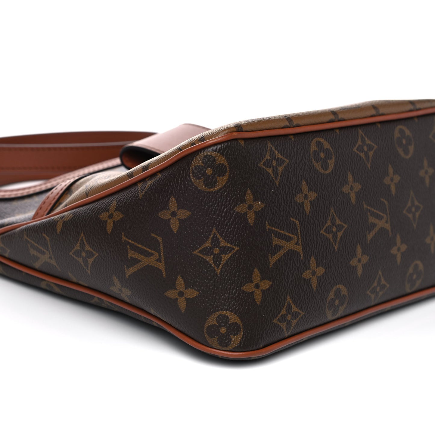 Reverse Monogram Dauphine Hobo PM