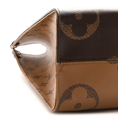 Louis Vuitton Reverse Monogram Giant Onthego MM 8 of 9