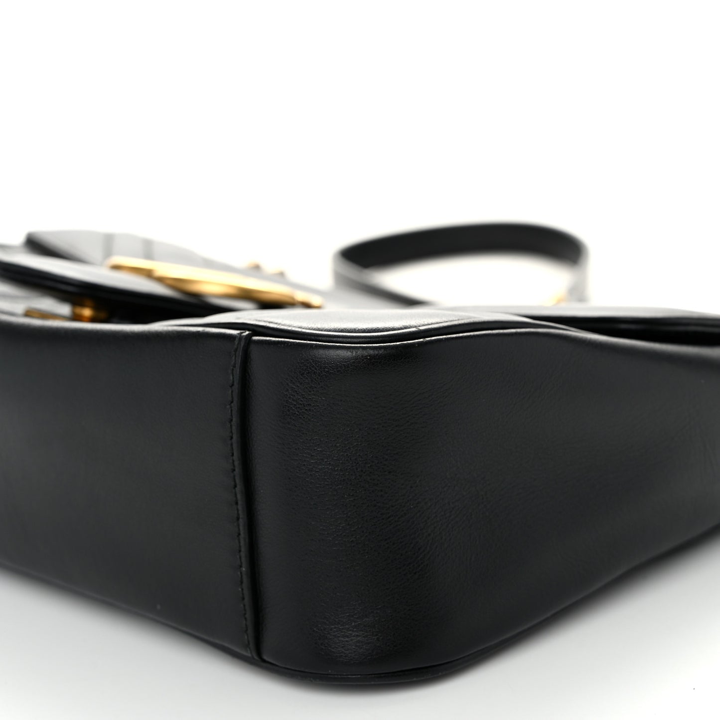 Calfskin Matelasse Small GG Marmont Shoulder Bag Black