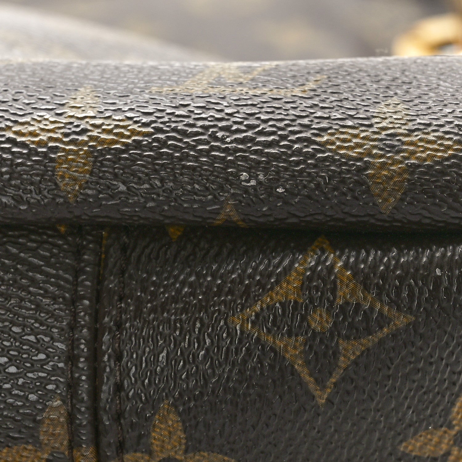 Louis Vuitton Monogram Artsy MM 10 of 11