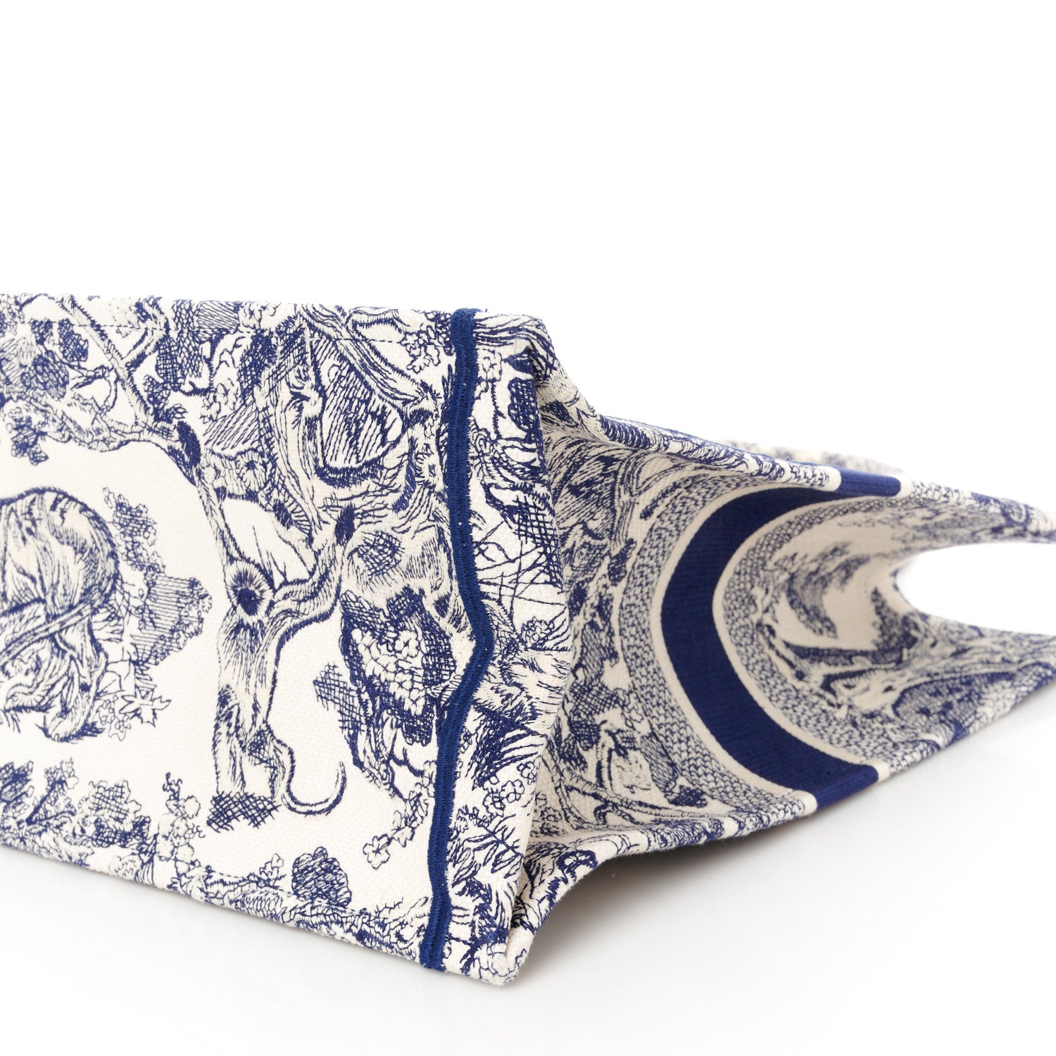 Christian Dior Canvas Embroidered Large Dioriviera Toile De Jouy Book Tote Blue 10 of 10