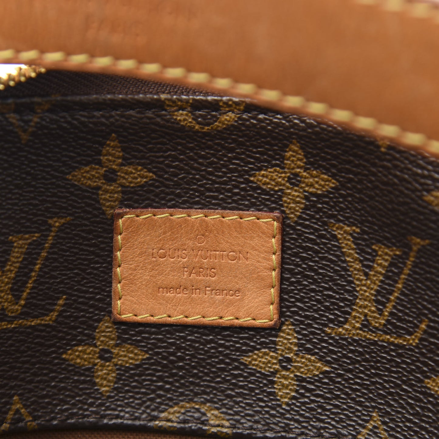 Monogram Sully MM
