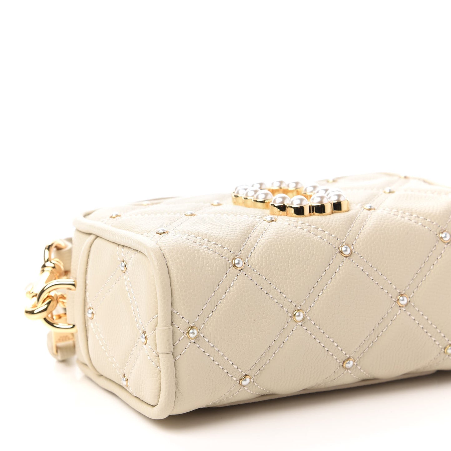 Calfskin Quilted Pearl The Softshot 17 Crossbody Oatmilk