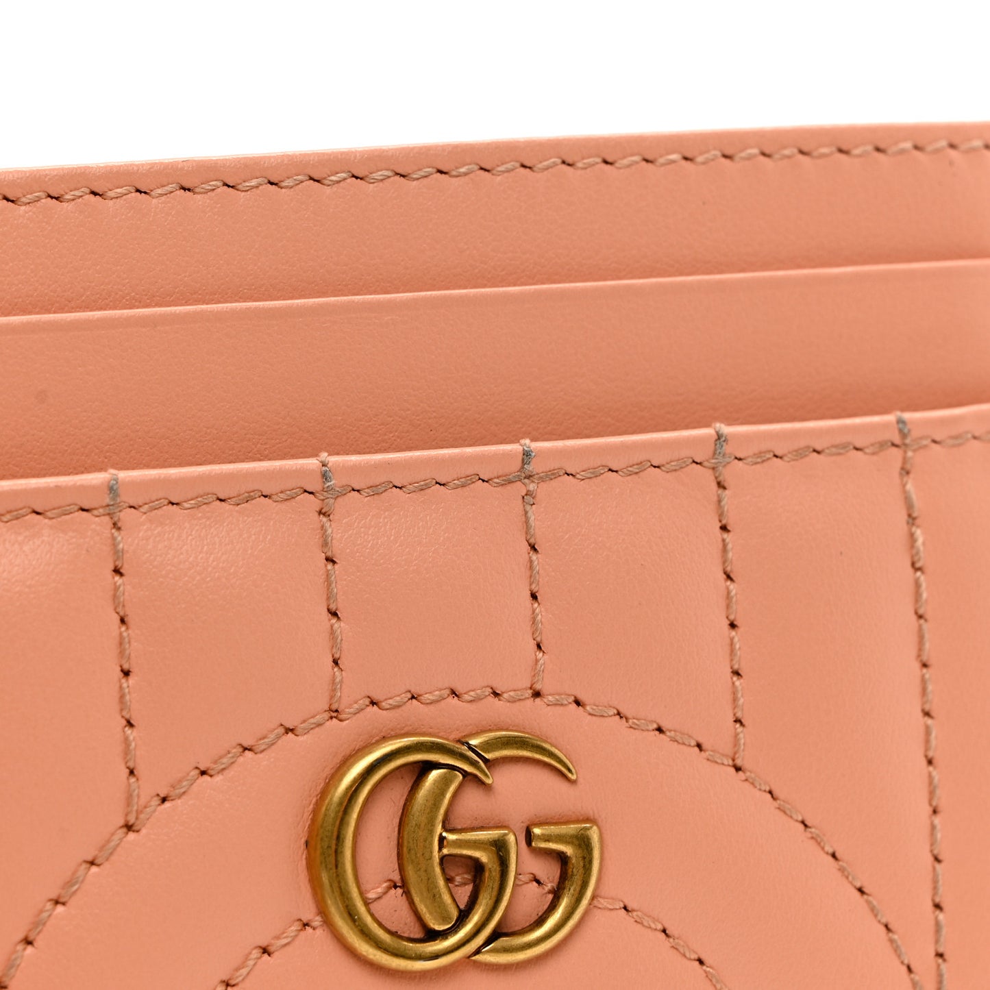 Calfskin Vertical Ring Matelasse GG Marmont Card Holder Peachy Chic