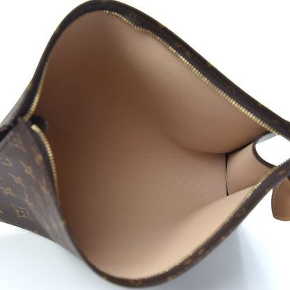 Louis Vuitton Monogram Toiletry Pouch 26 5 of 10