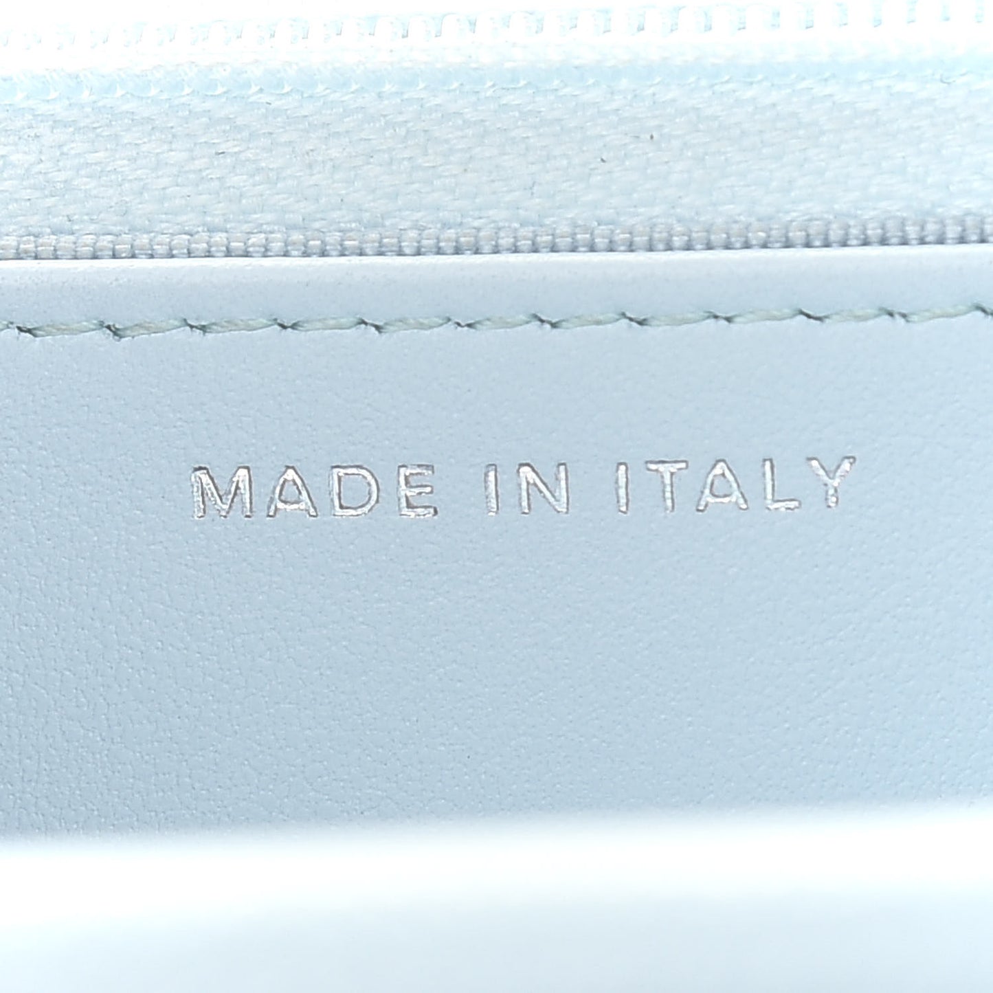 Caviar Quilted Wallet On Chain WOC Light Blue