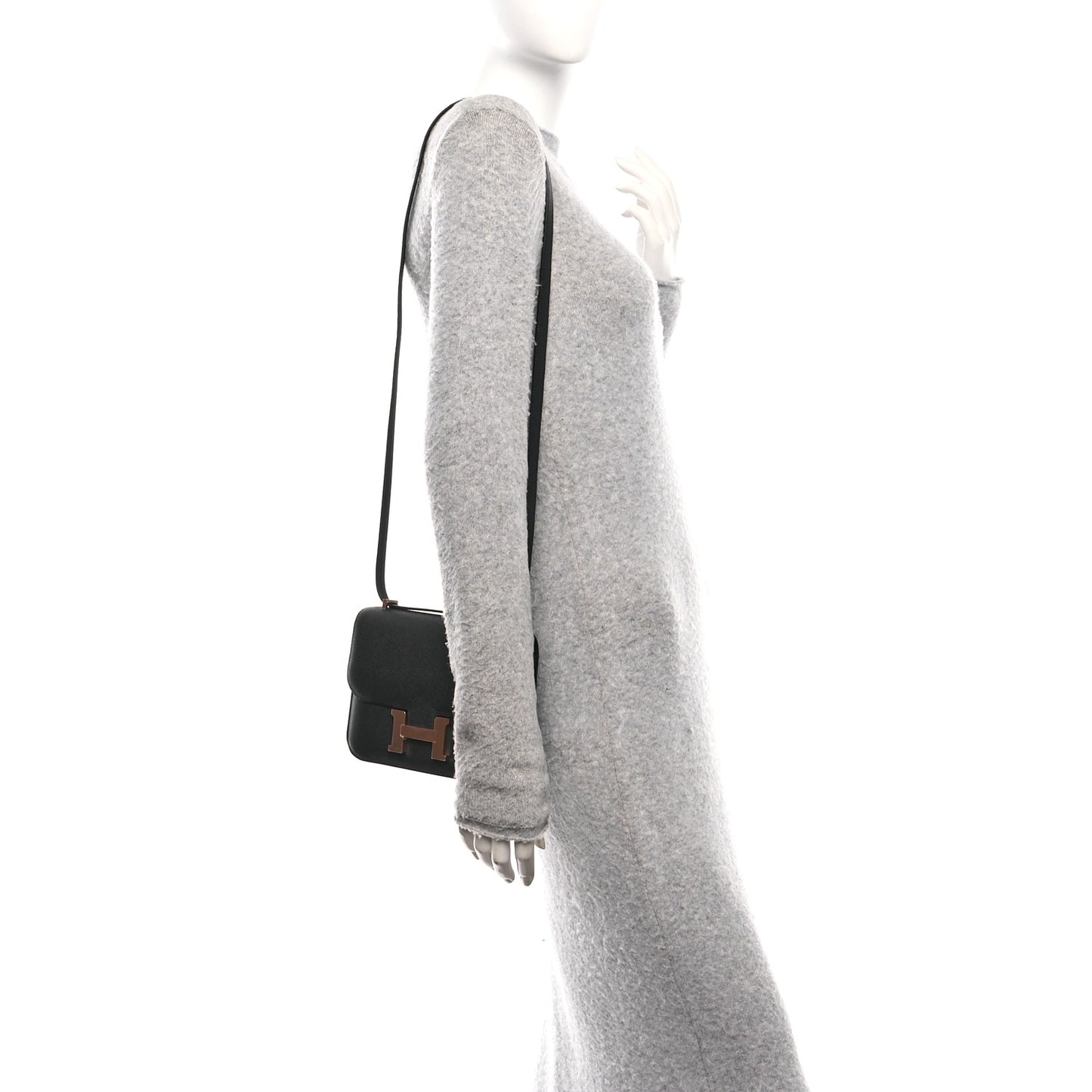 Epsom Constance 18 Black
