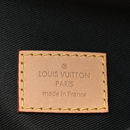 Louis Vuitton Monogram Bumbag 6 of 10