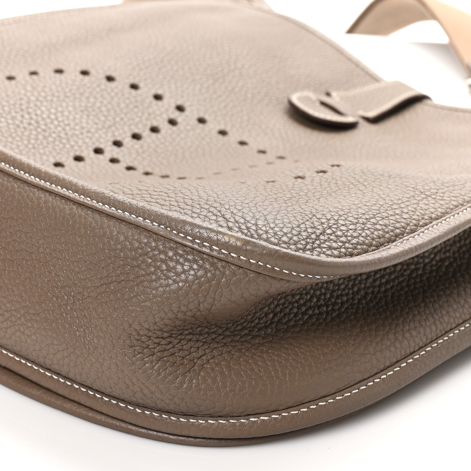 Hermes Taurillon Clemence Evelyne III GM Etoupe 1754393 – FASHIONPHILE