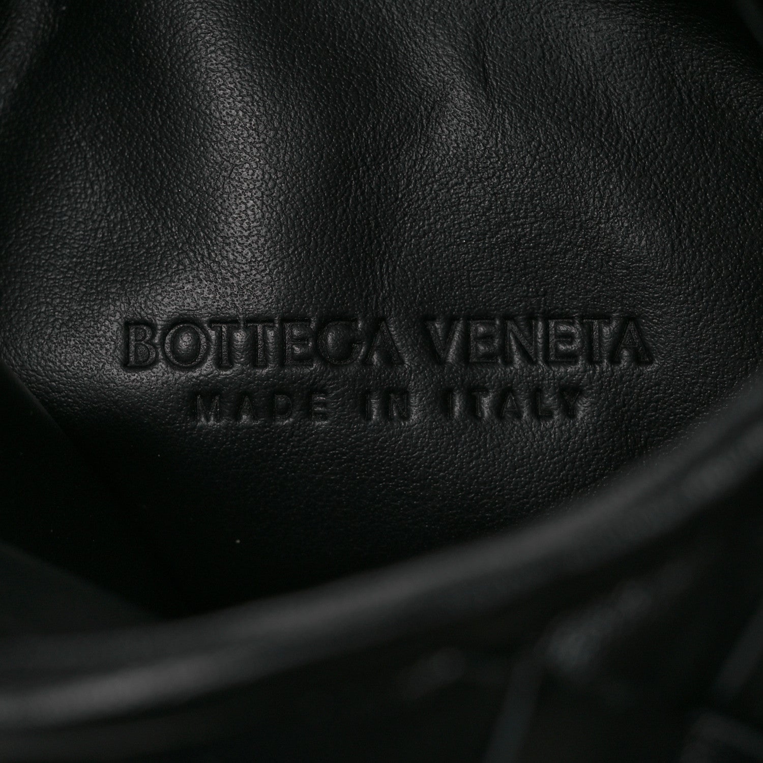 Bottega Veneta Calfskin Intrecciato Mini Hop Black 6 of 11