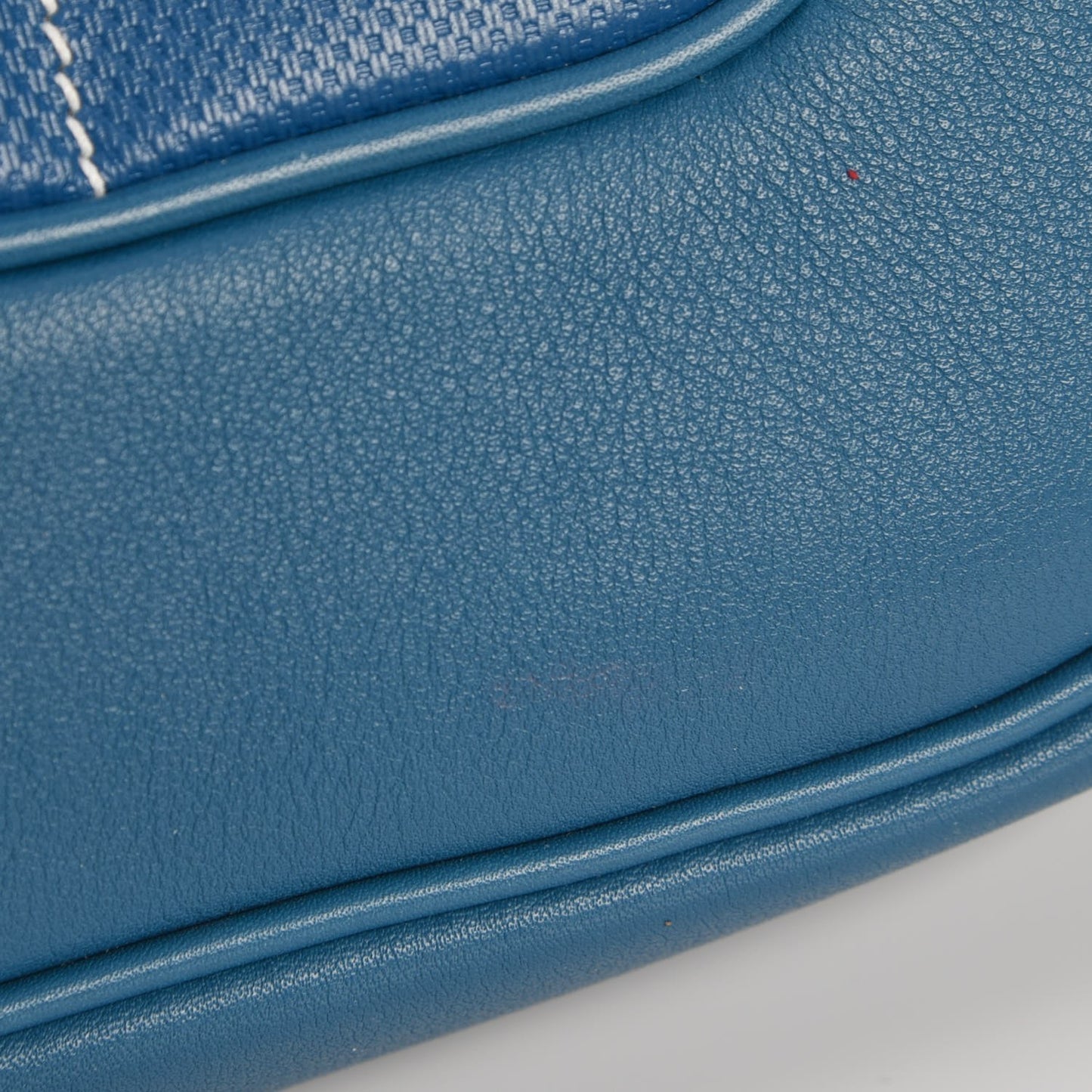 Veau Swift Sac Berline 28 Bleu Thalassa