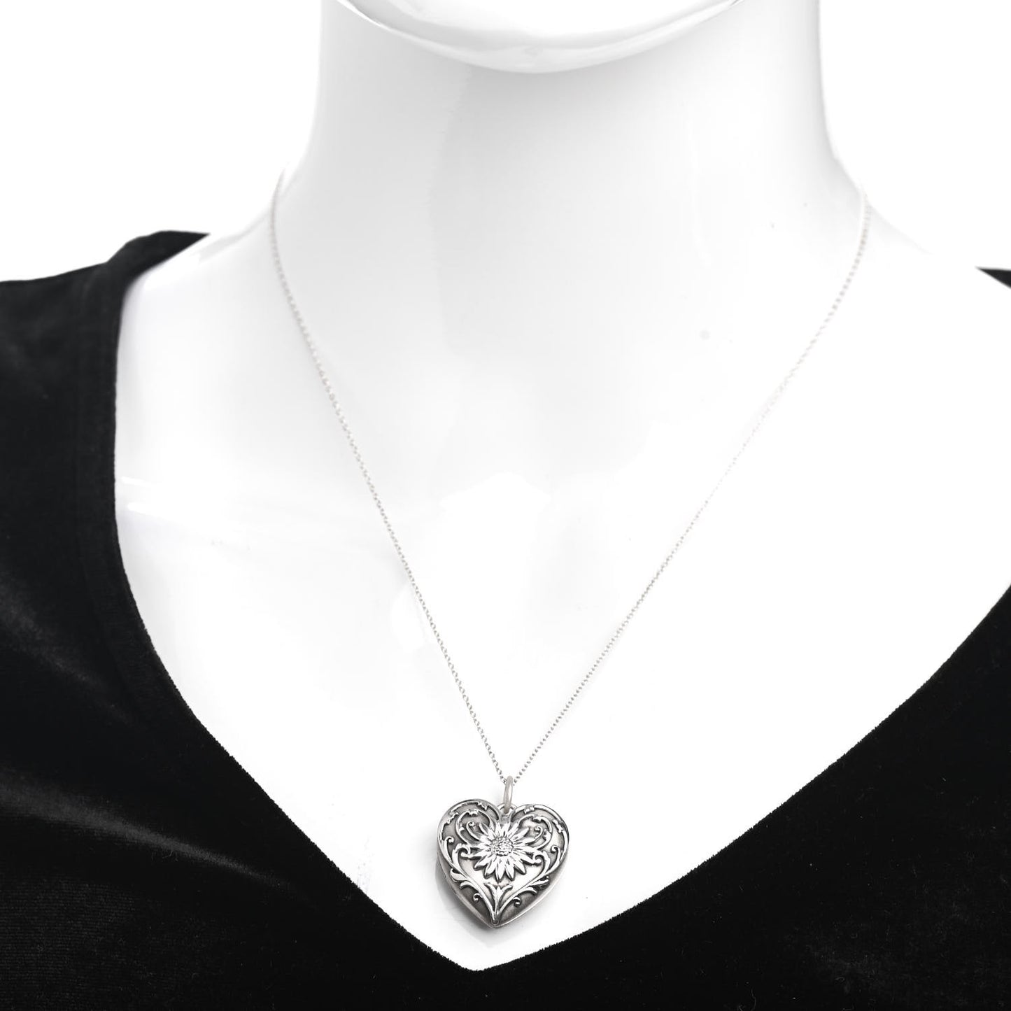 Sterling Silver Ziegfeld Daisy Heart Locket Pendant Necklace