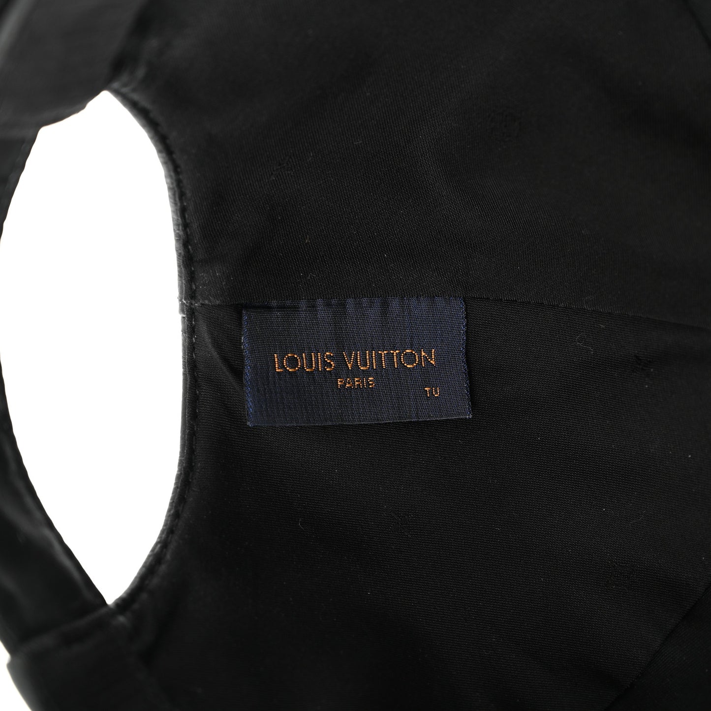 Taurillon Monogram 1.0 Cap Black