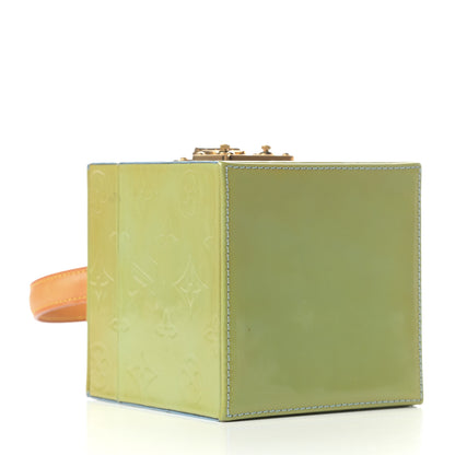 Louis Vuitton Vernis Bleecker Box Baby Blue 4 of 10