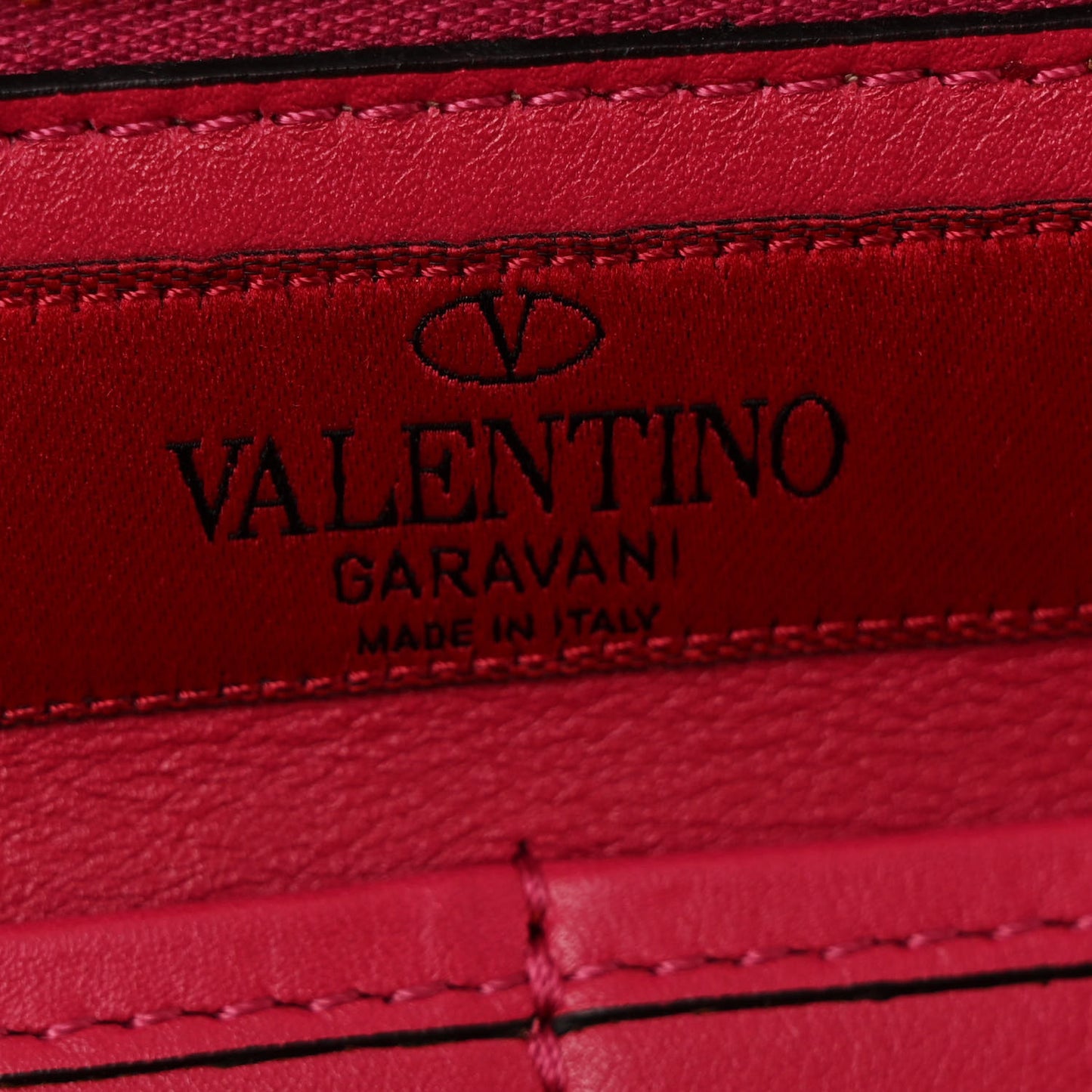 Vitello Medium Rockstud Tote Cyclamin