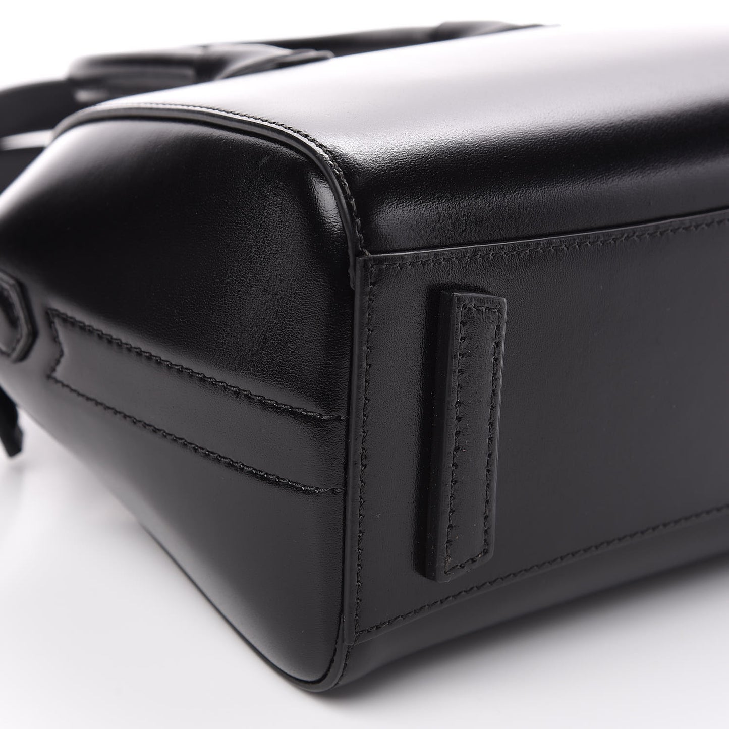 Shiny Lord Calfskin Mini Antigona Black