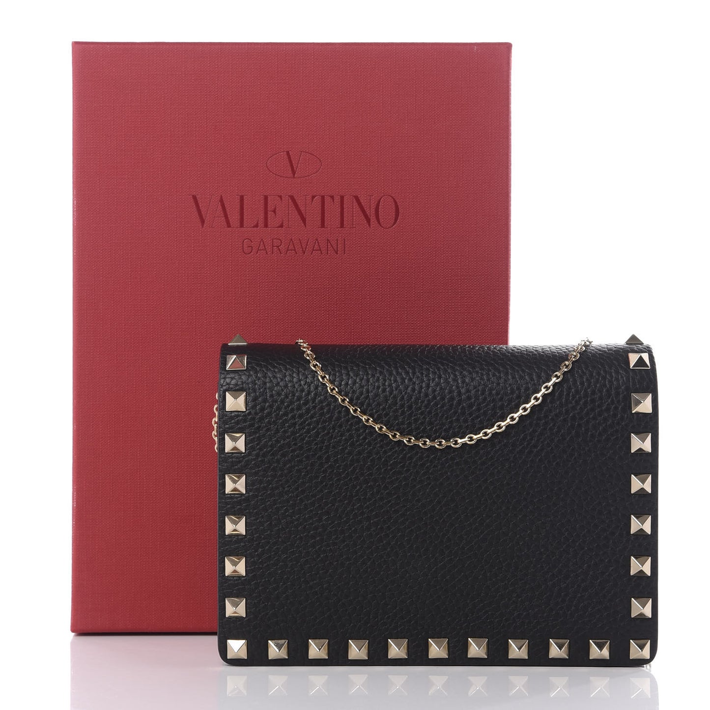 Pebbled Calfskin Rockstud Wallet on Chain Black