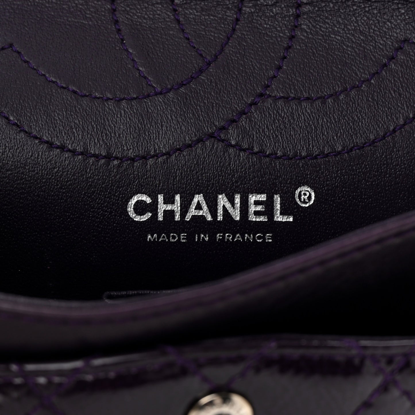 Distressed Patent Quilted 2.55 Reissue 225 Flap Purple