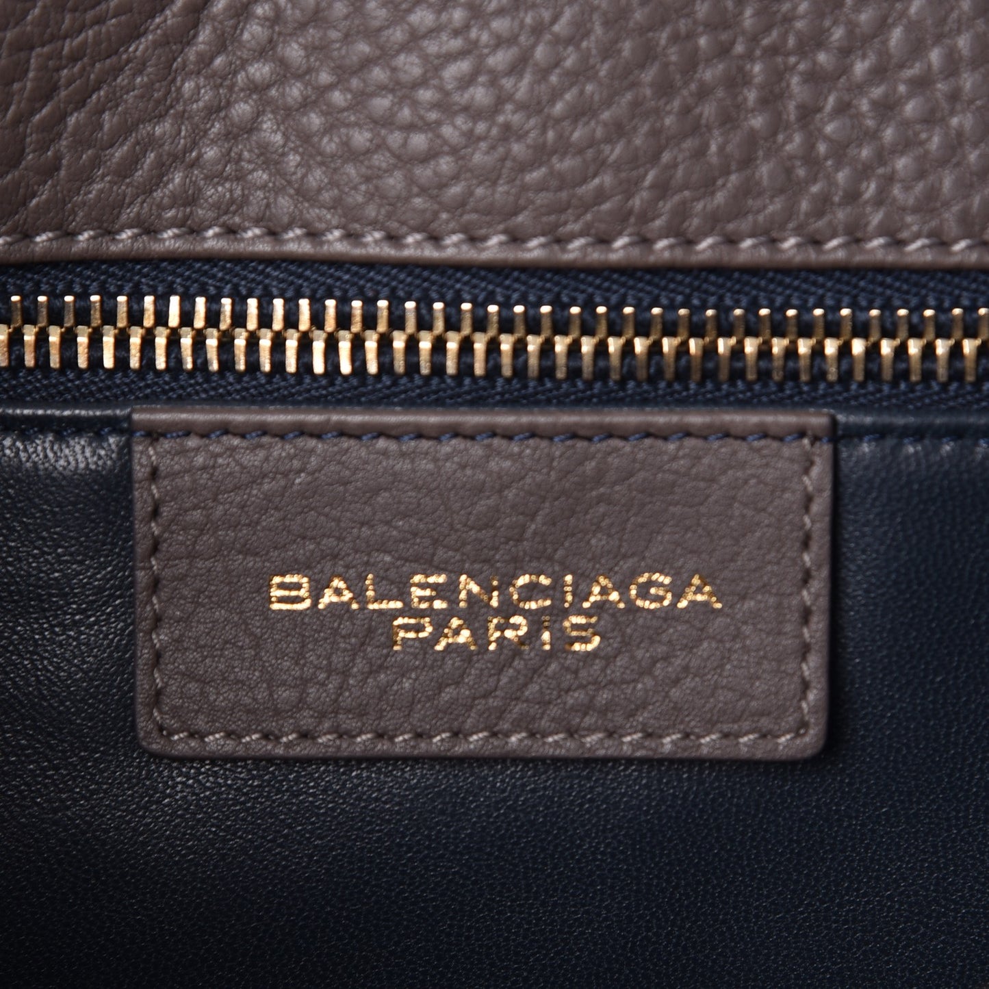 Grained Calfskin Tube L Clutch Grey