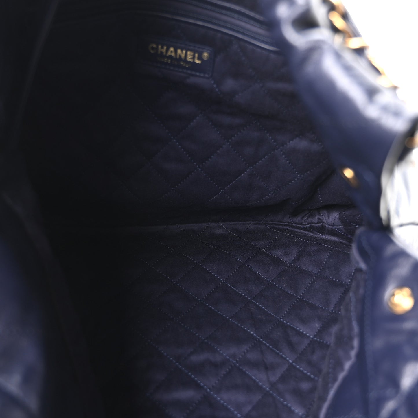 Shiny Calfskin Quilted Chanel 22 Navy Blue