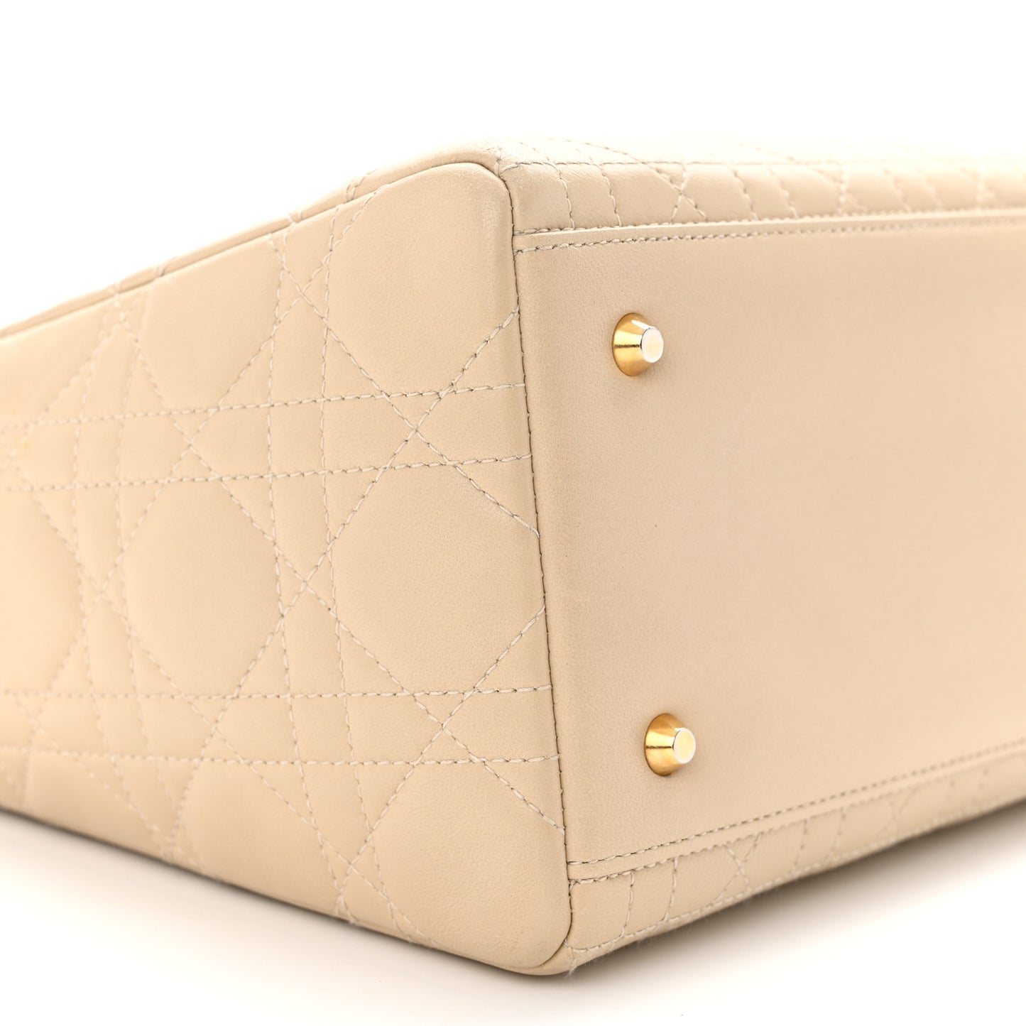 Lambskin Cannage Medium Lady Dior Beige