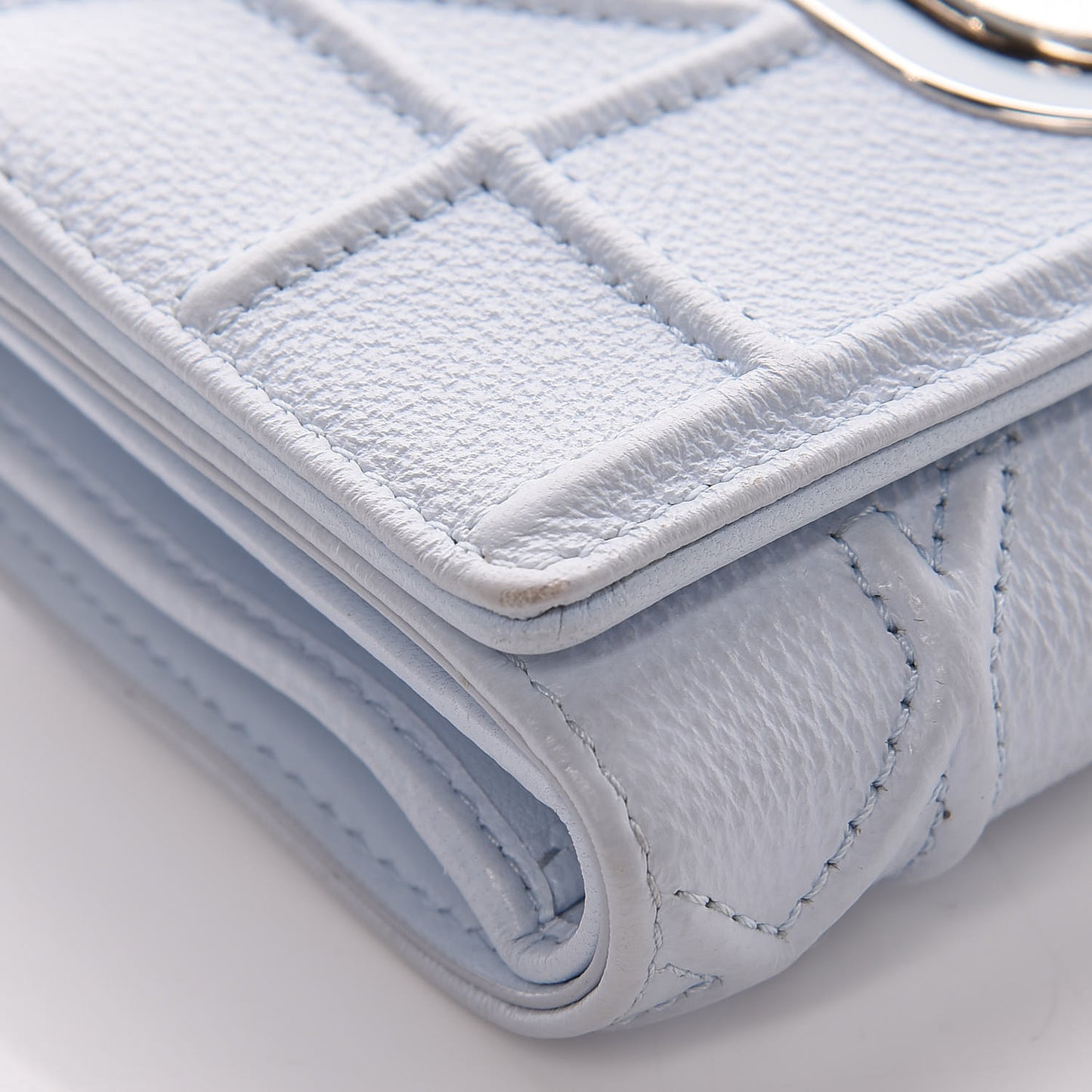 Grained Calfskin Cannage Diorama Elancee Wallet Sky Light