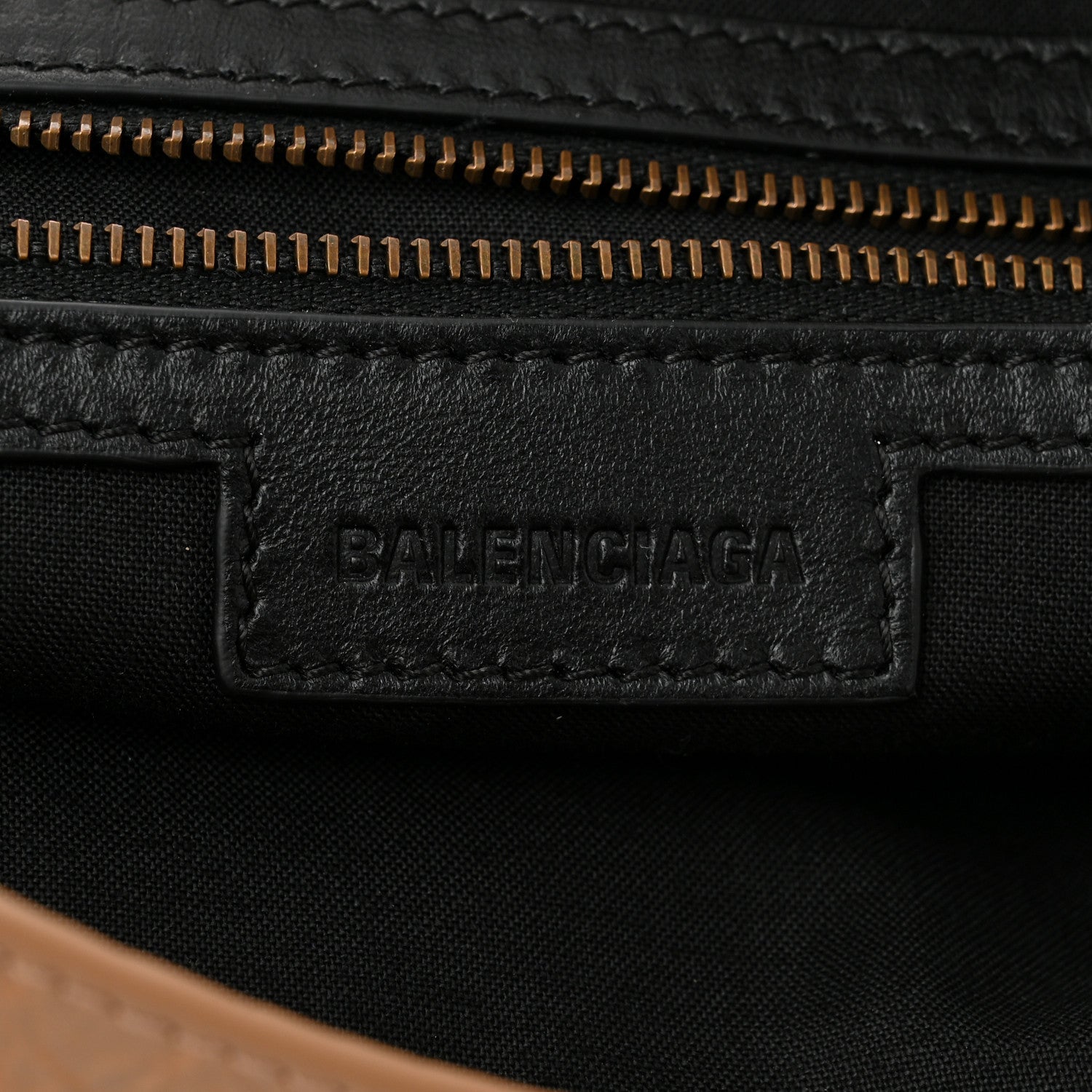 Balenciaga Agneau Arena Classic Hardware Medium Le City Latte 6 of 10
