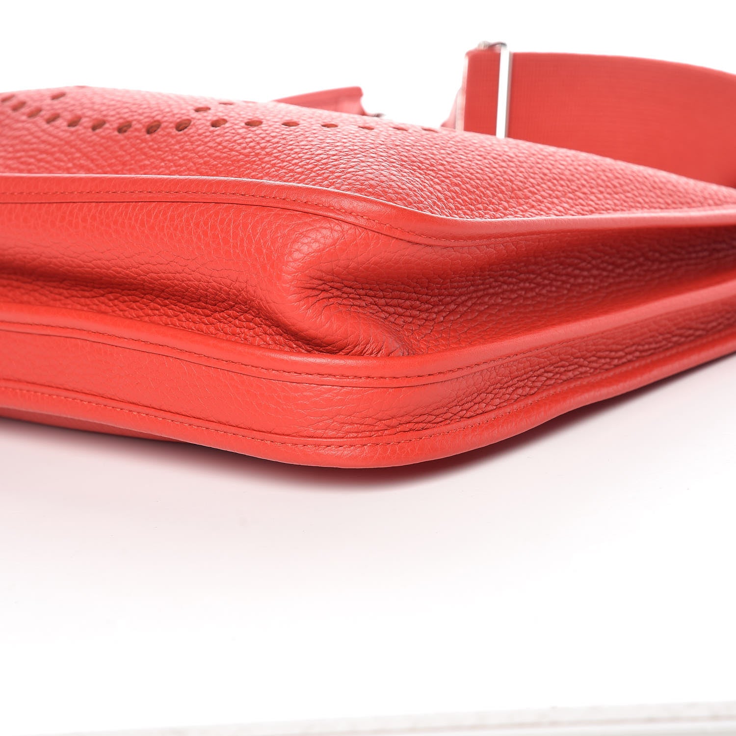 Hermes Taurillon Clemence Evelyne III PM Rouge Tomate 9 of 10