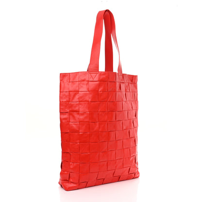 Bottega Veneta Calfskin Maxi Intrecciato Cassette Tote Nail Polish 4 of 11