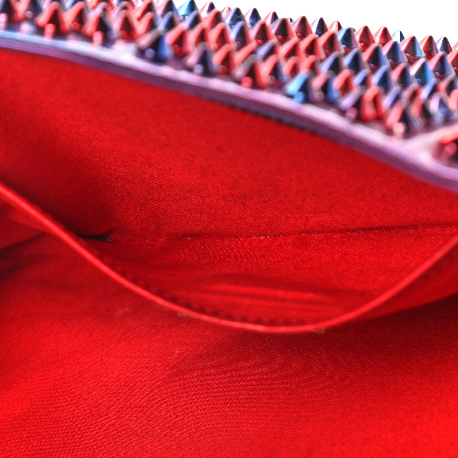 Christian Louboutin Patent Scarabe Spikes Loubiposh Chain Clutch Rose Digitale 16 of 20