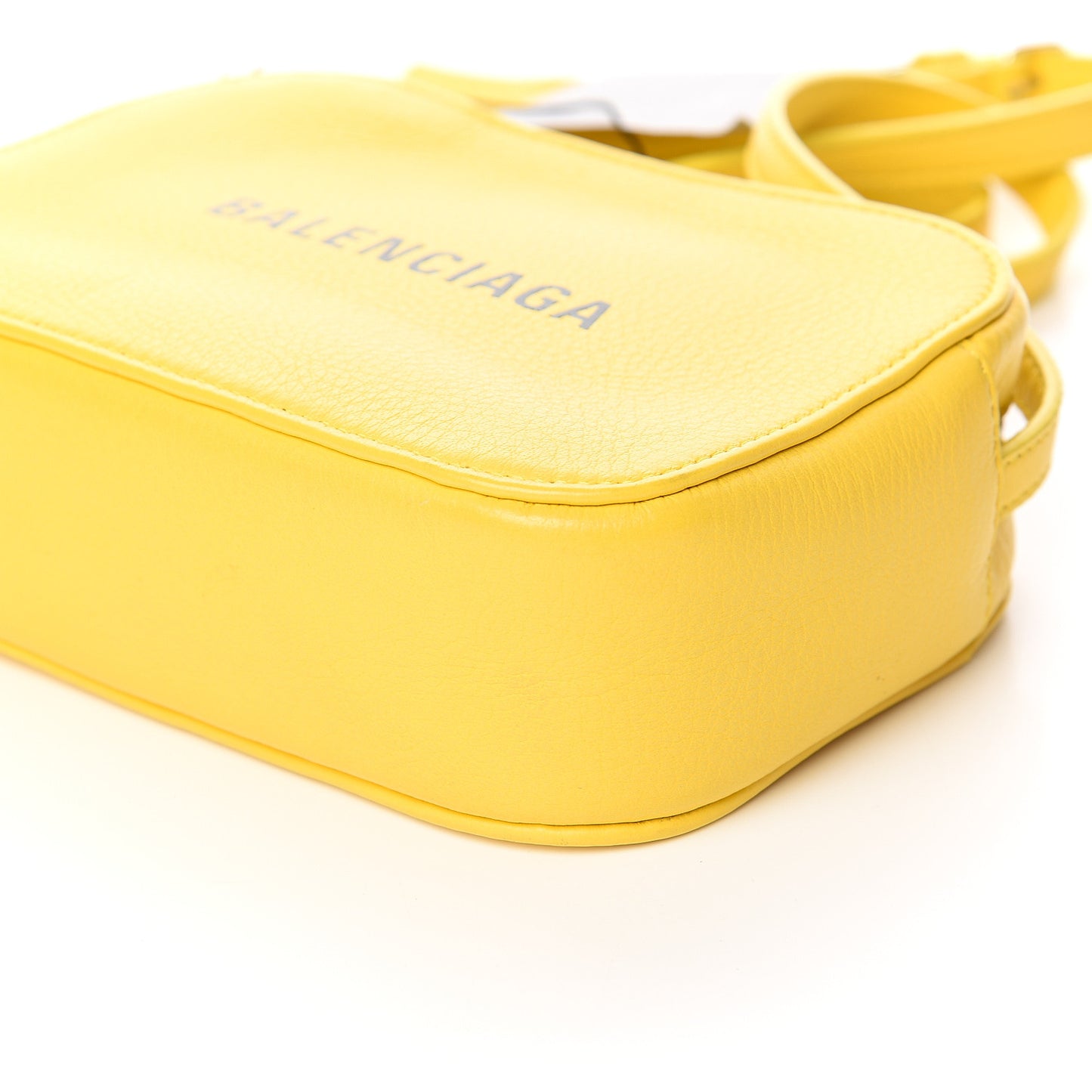 Smooth Calfskin Logo XS Everyday Camera Bag Jaune Soleil Black