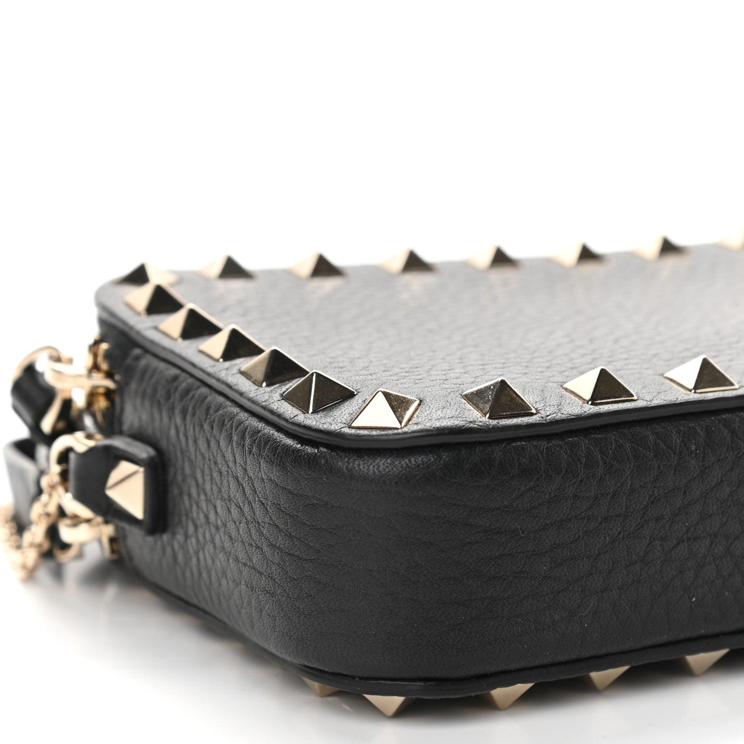 Pebbled Calfskin Rockstud Double Zip Camera Crossbody Bag Black