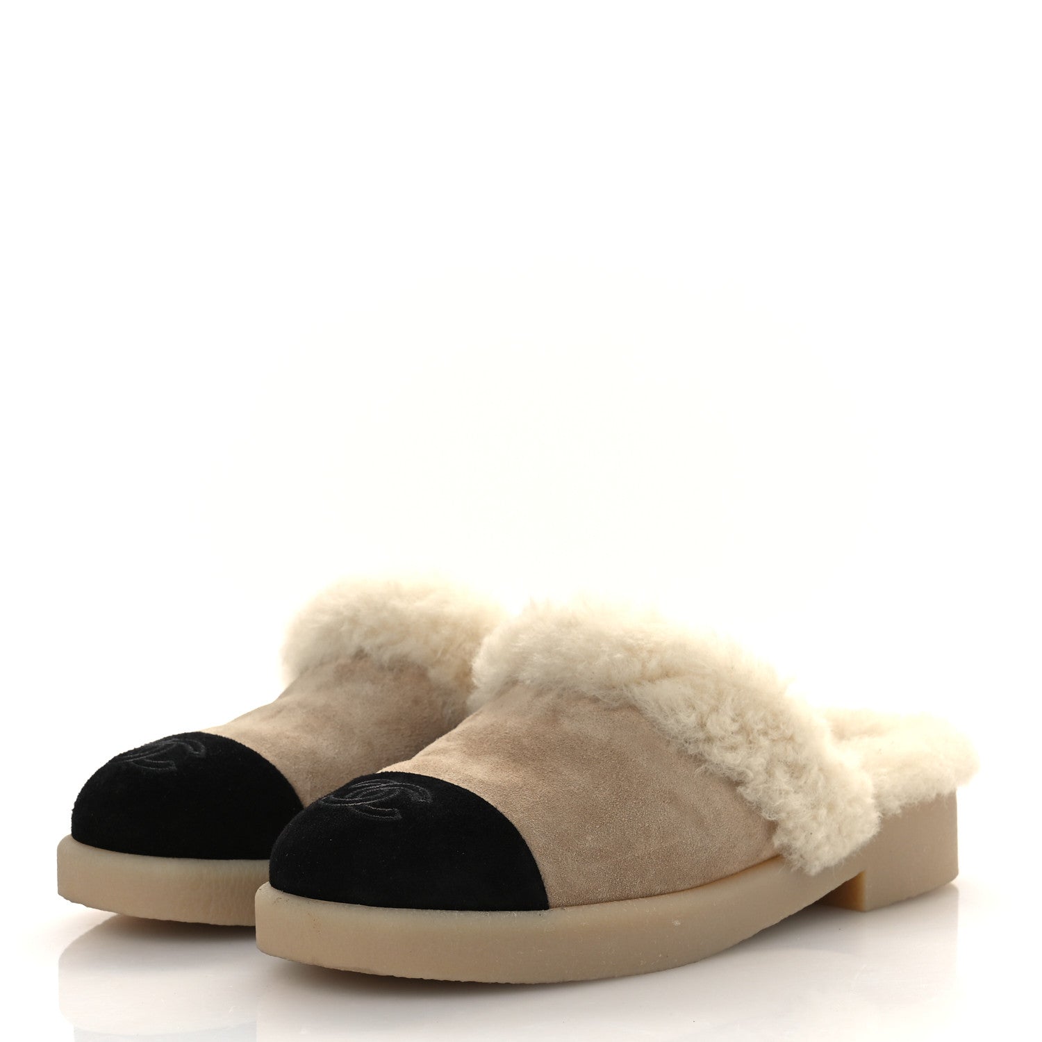 Chanel Suede Shearling CC Cap Toe Mules 38.5 Beige Black 4 of 11