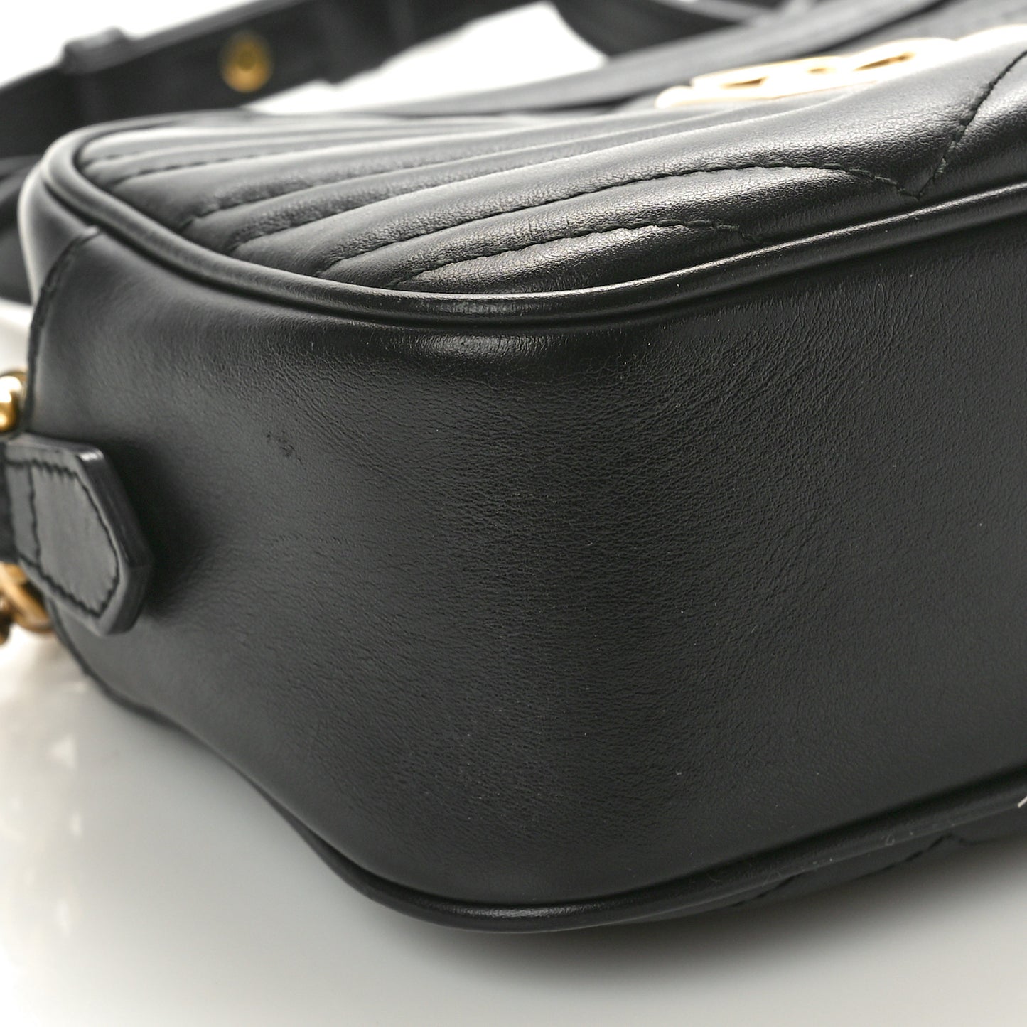 Calfskin Matelasse Small GG Marmont Chain Shoulder Bag Black