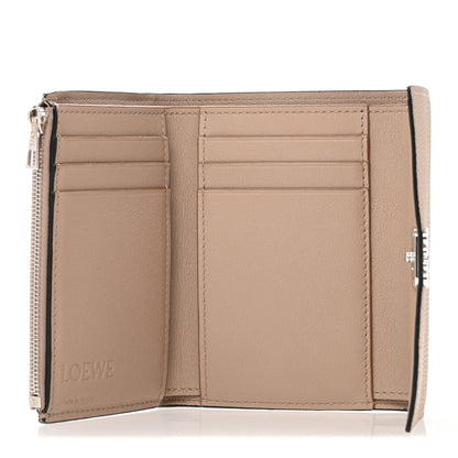 Loewe Pebble Grain Calfskin Anagram Small Vertical Wallet Sand 5 of 9