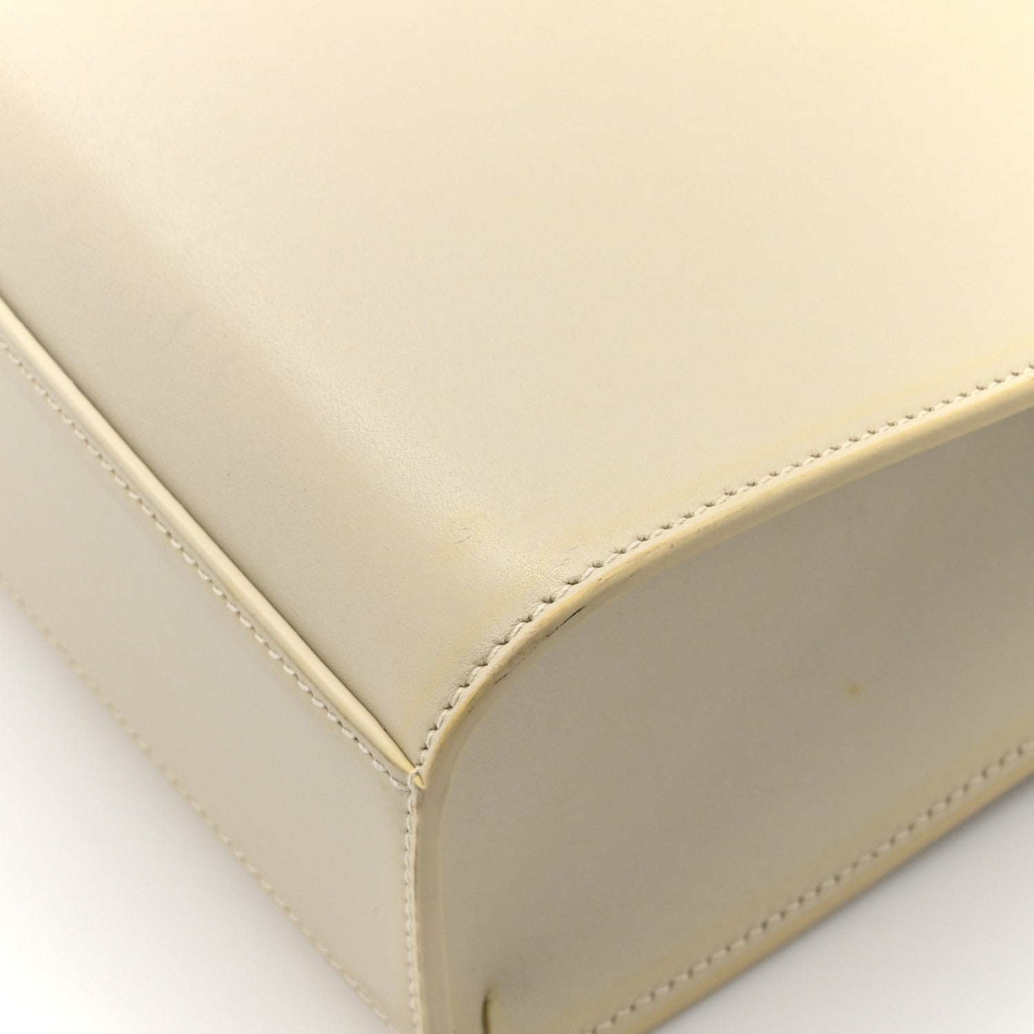 Saint Laurent Smooth Calfskin Manhattan Shoulder Bag Crema Soft 15 of 16