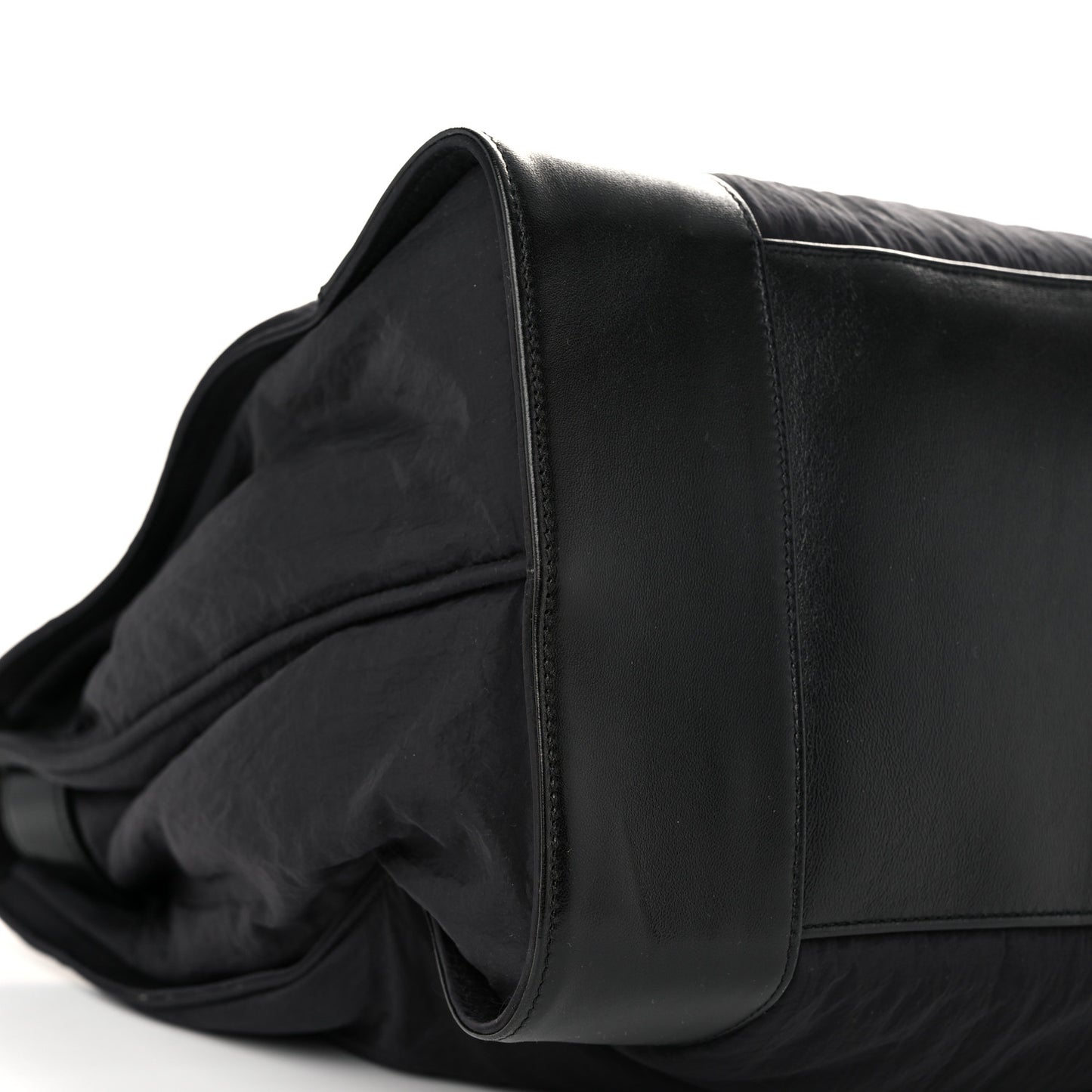 Nylon Calfskin 48H Sac De Jour Duffle Black