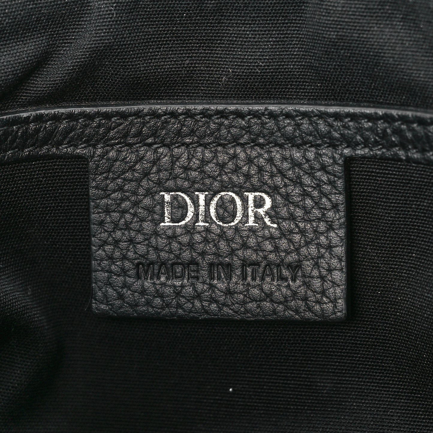 Grained Calfskin Oblique Mini Saddle Messenger Black