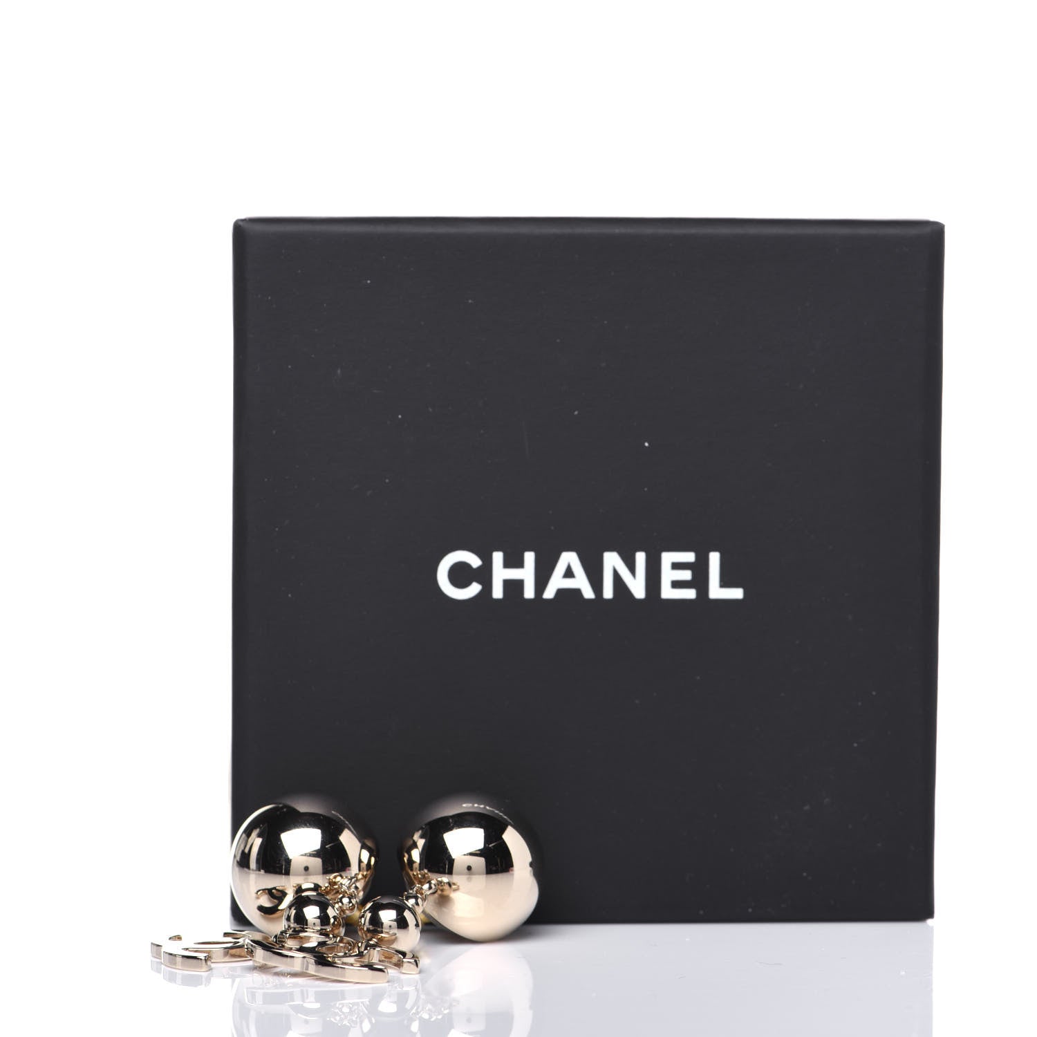 Chanel Metal CC Drop Earrings Gold 5 of 5
